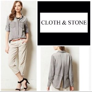 Cloth & Stone Gray Chambray Split Back Button Down